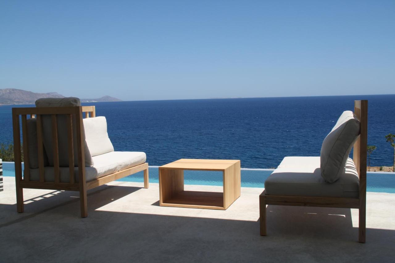 Kuro Beach House - Oceanfront Luxury & 25M Pool Achlia Exterior foto