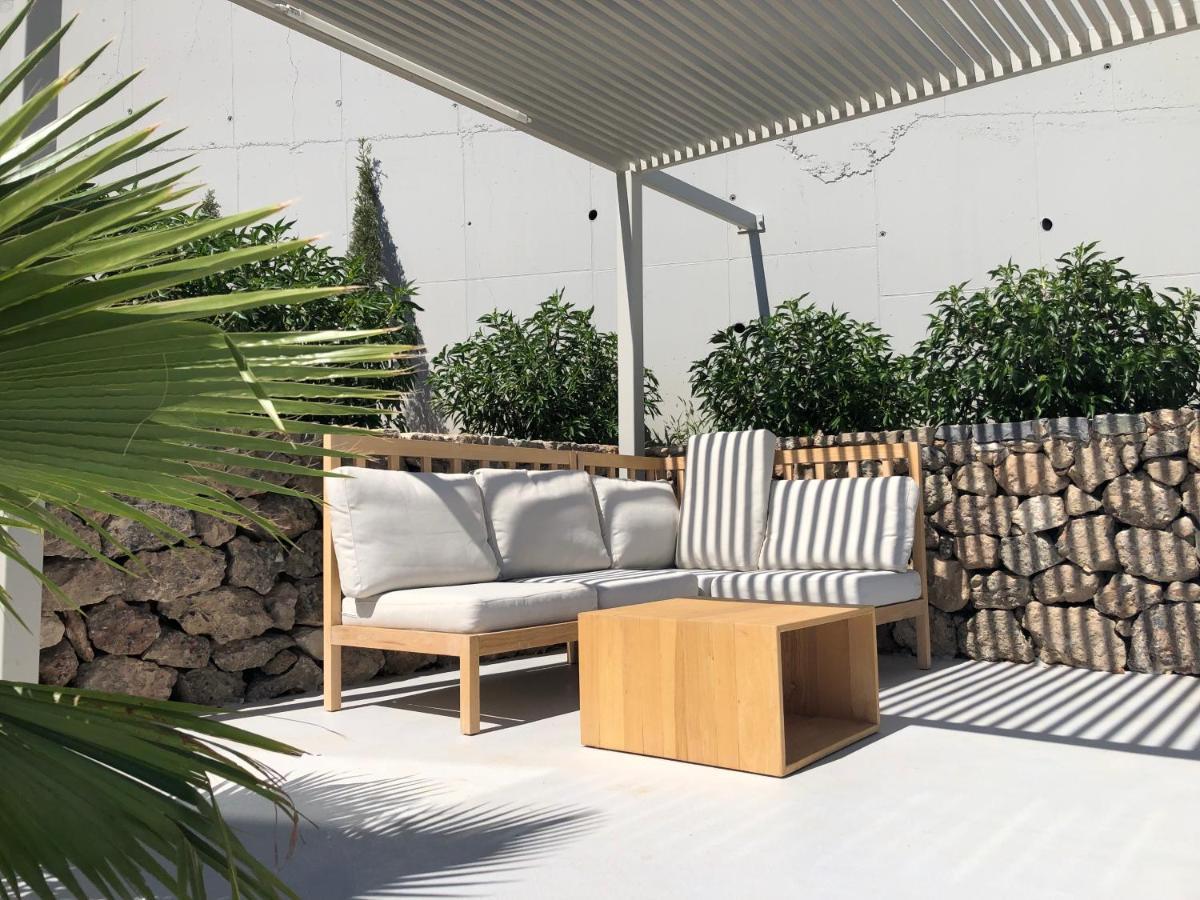 Kuro Beach House - Oceanfront Luxury & 25M Pool Achlia Exterior foto